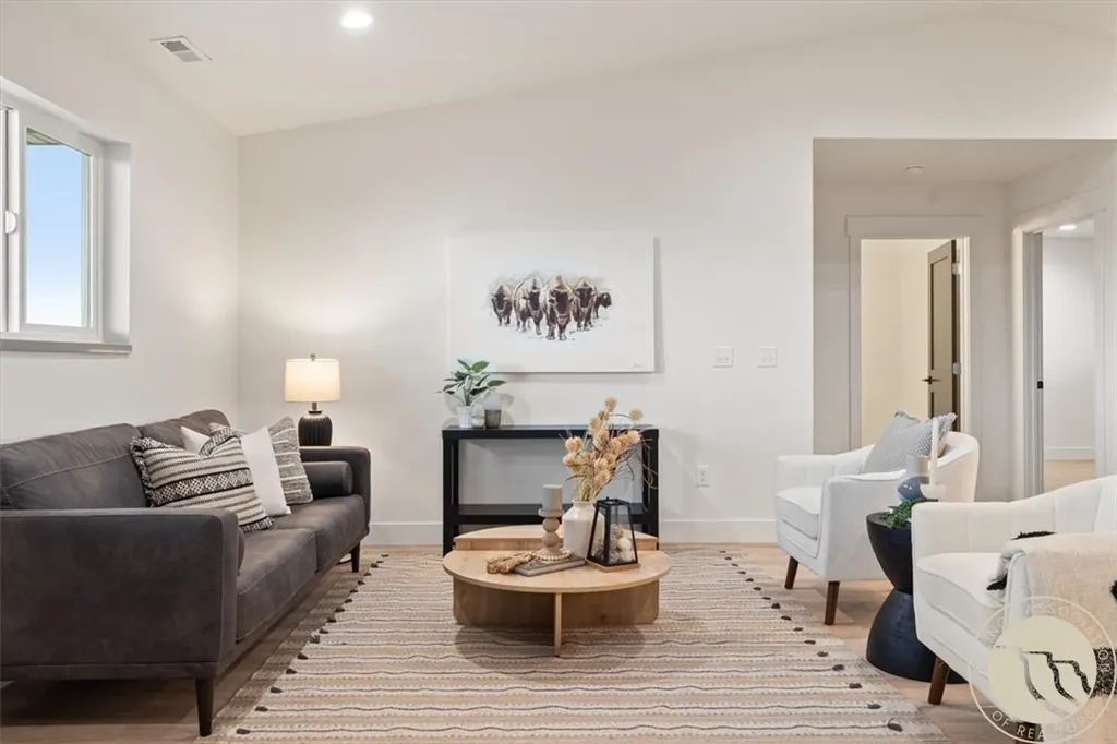 3514 High Noon Drive Shepherd MT 59079
