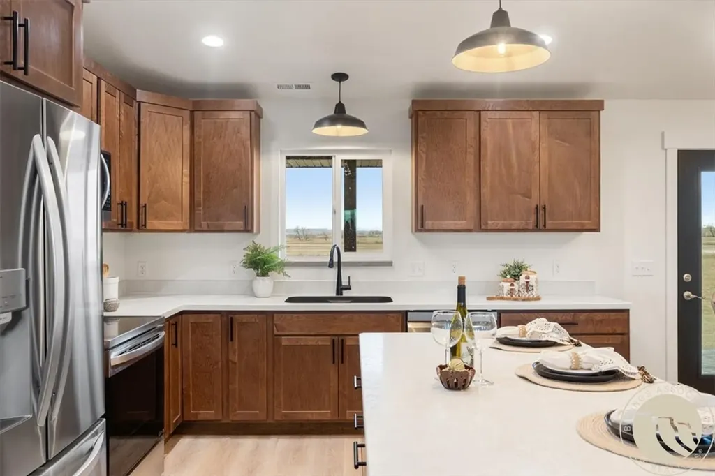 3514 High Noon Drive Shepherd MT 59079