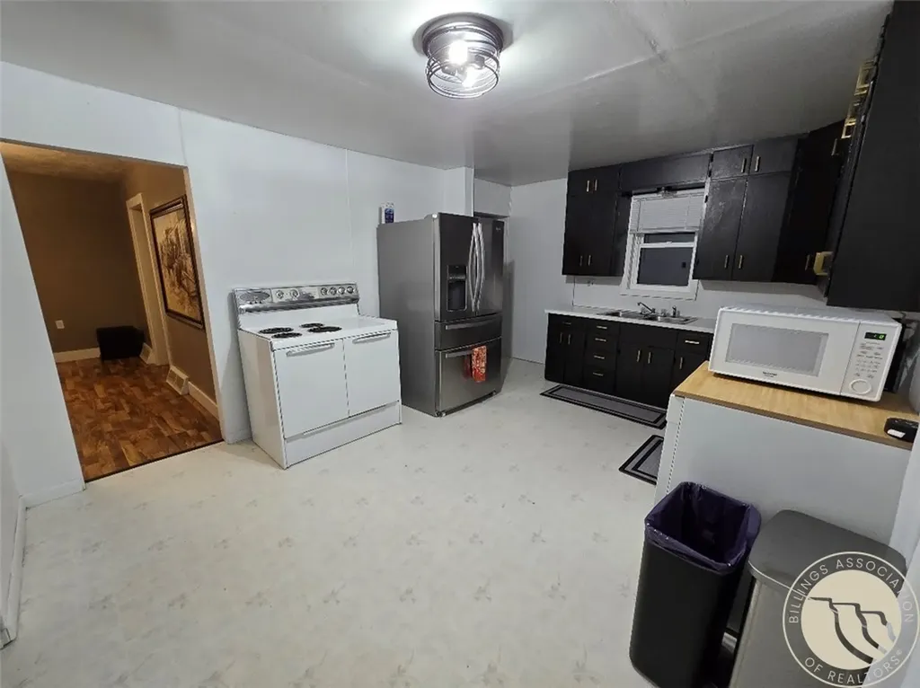 214 S 5th Street E Baker MT 59313