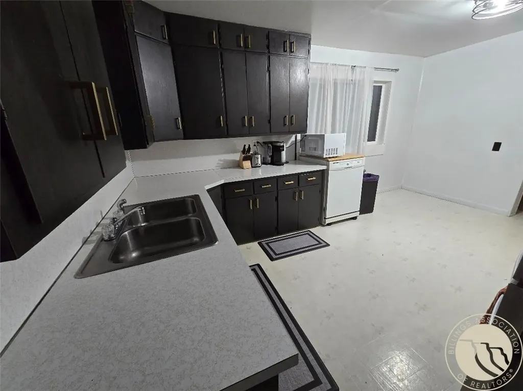 214 S 5th Street E Baker MT 59313