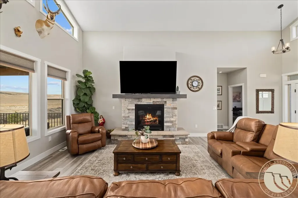 2907 Clarks Point Drive Laurel MT 59044