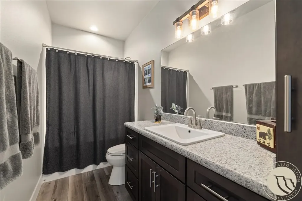 2907 Clarks Point Drive Laurel MT 59044