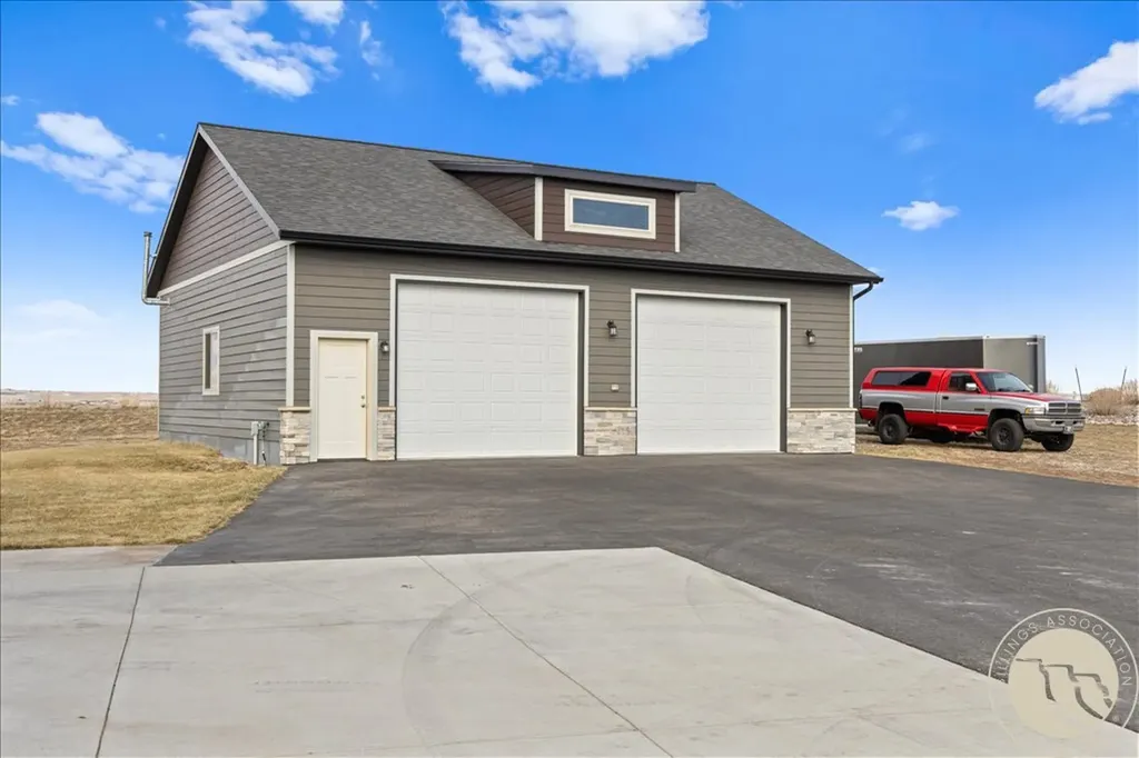 2907 Clarks Point Drive Laurel MT 59044