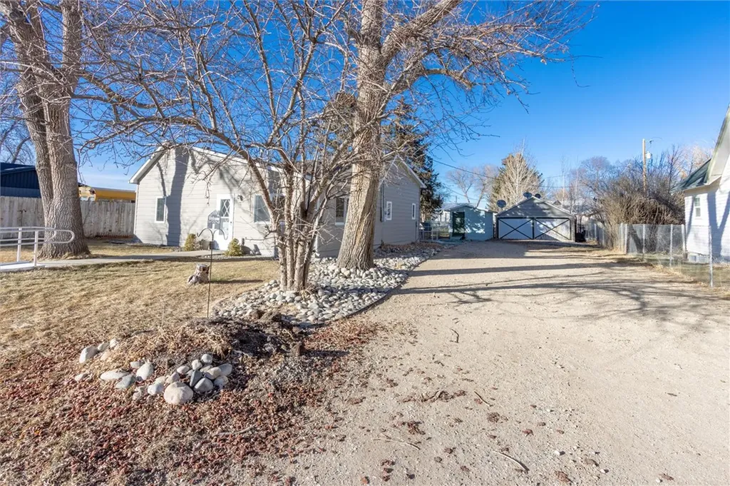 109 Main Street Edgar MT 59026