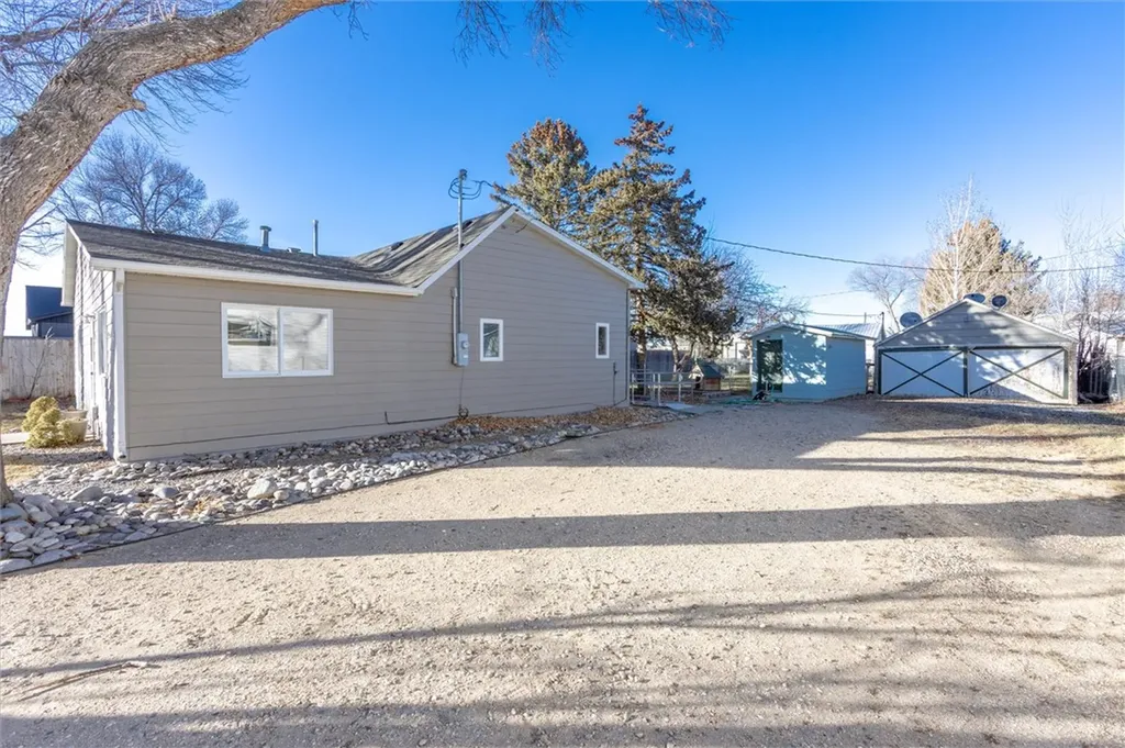 109 Main Street Edgar MT 59026