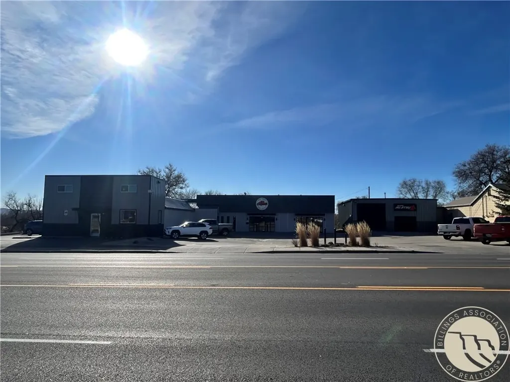 1112 Broadwater Billings MT 59102