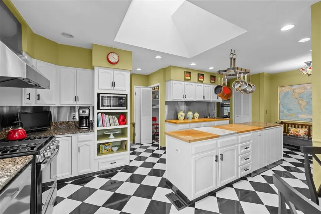 810 Rimrock Road Billings MT 59102