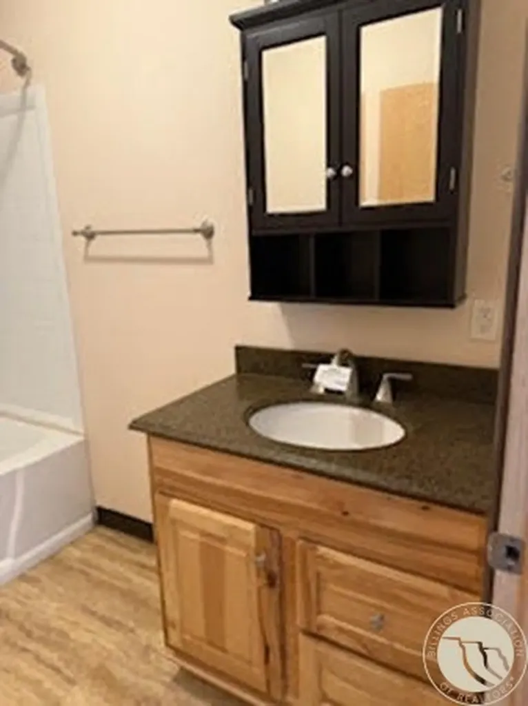 124 Lincoln Avenue NW Sidney MT 59270