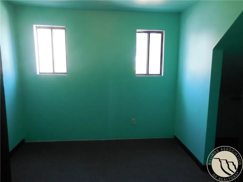 124 Lincoln Avenue NW Sidney MT 59270