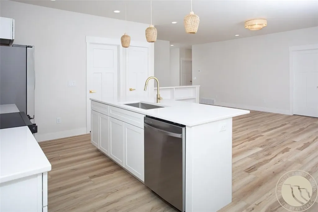 6423 Southern Bluffs Lane Billings MT 59106