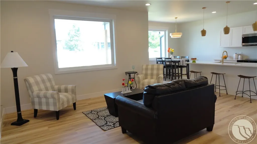 6421 Southern Bluffs Lane Billings MT 59106