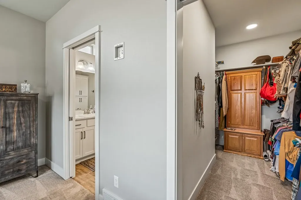 807 Bitterbrush Street Billings MT 59106
