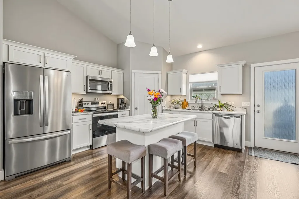807 Bitterbrush Street Billings MT 59106