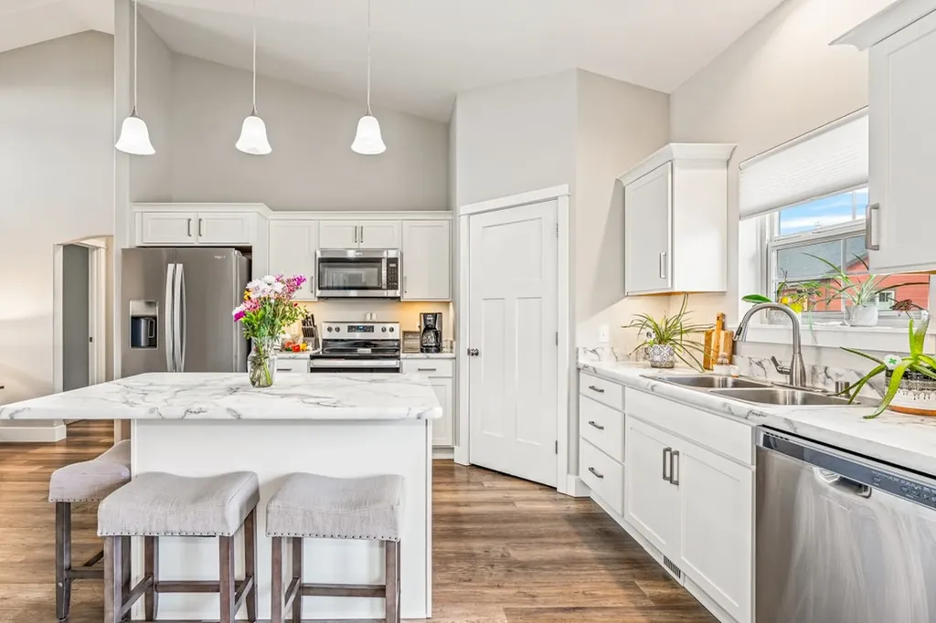 807 Bitterbrush Street Billings MT 59106