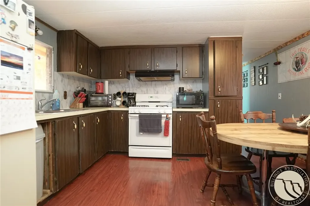 108 Montana S Fromberg MT 59029