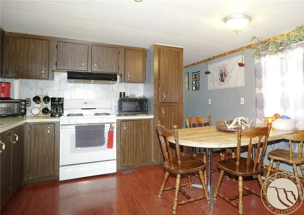 108 Montana S Fromberg MT 59029