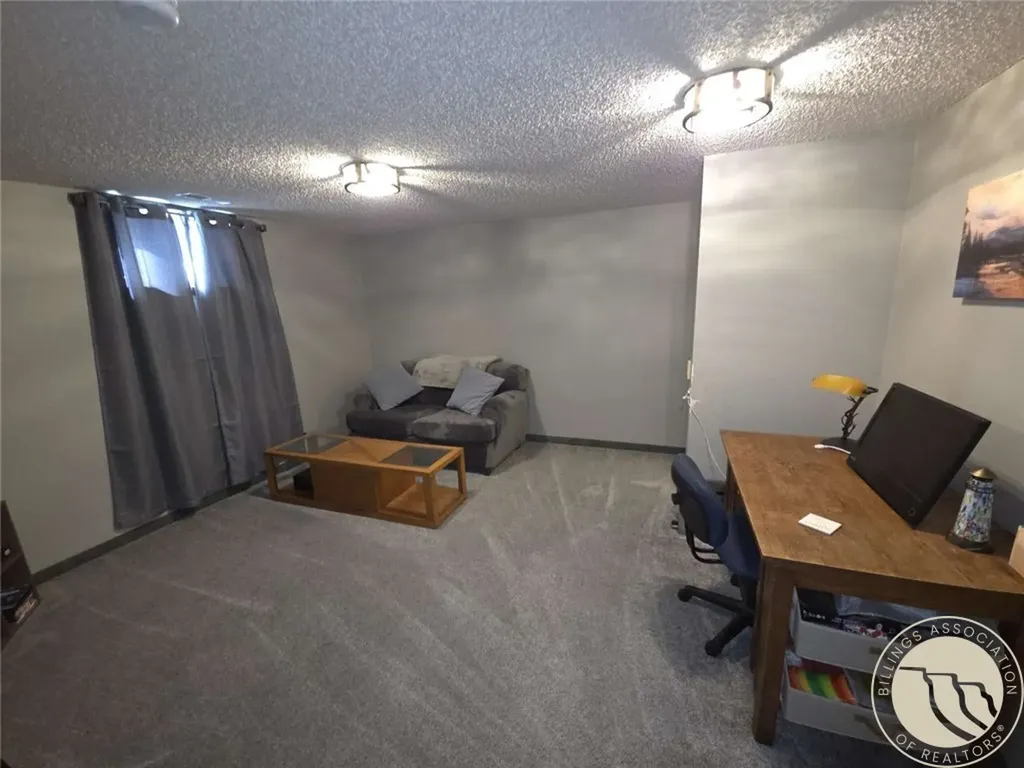 104 Stillwater Loop Columbus MT 59019