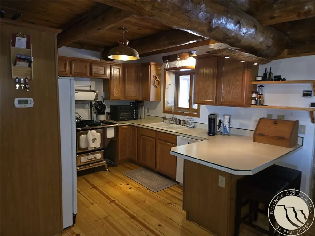104 Stillwater Loop Columbus MT 59019