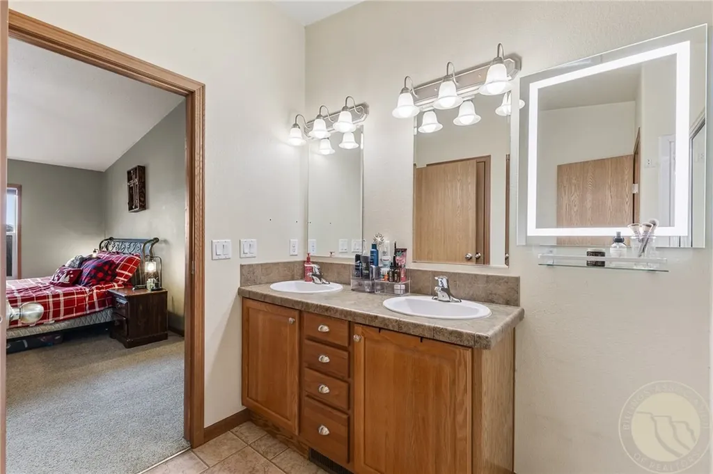 3335 White Buffalo Road Huntley MT 59037