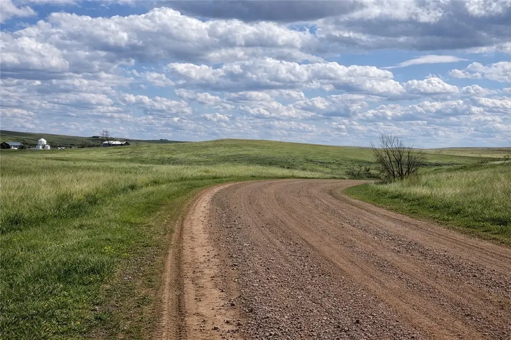 314 Oilfield Road Glendive MT 59326