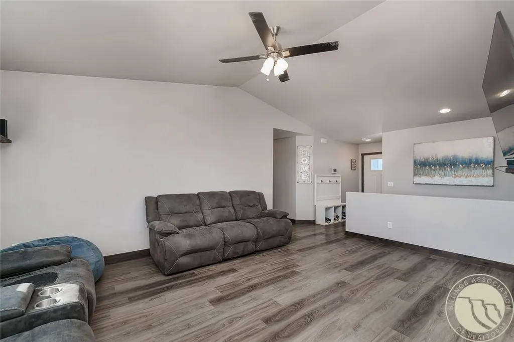 1735 Lobo Drive Laurel MT 59044