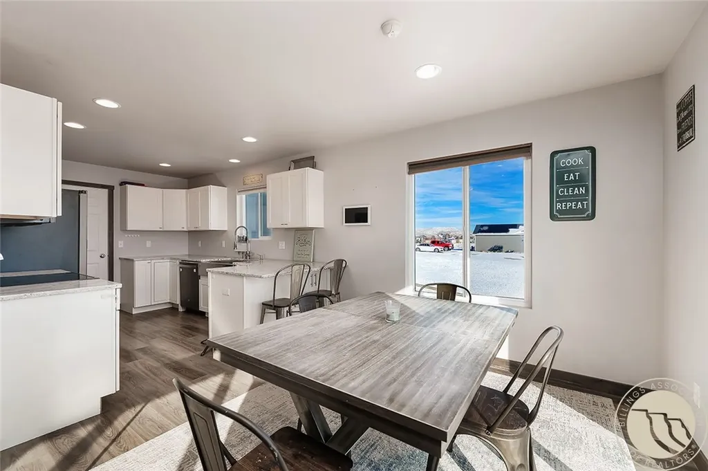 1735 Lobo Drive Laurel MT 59044