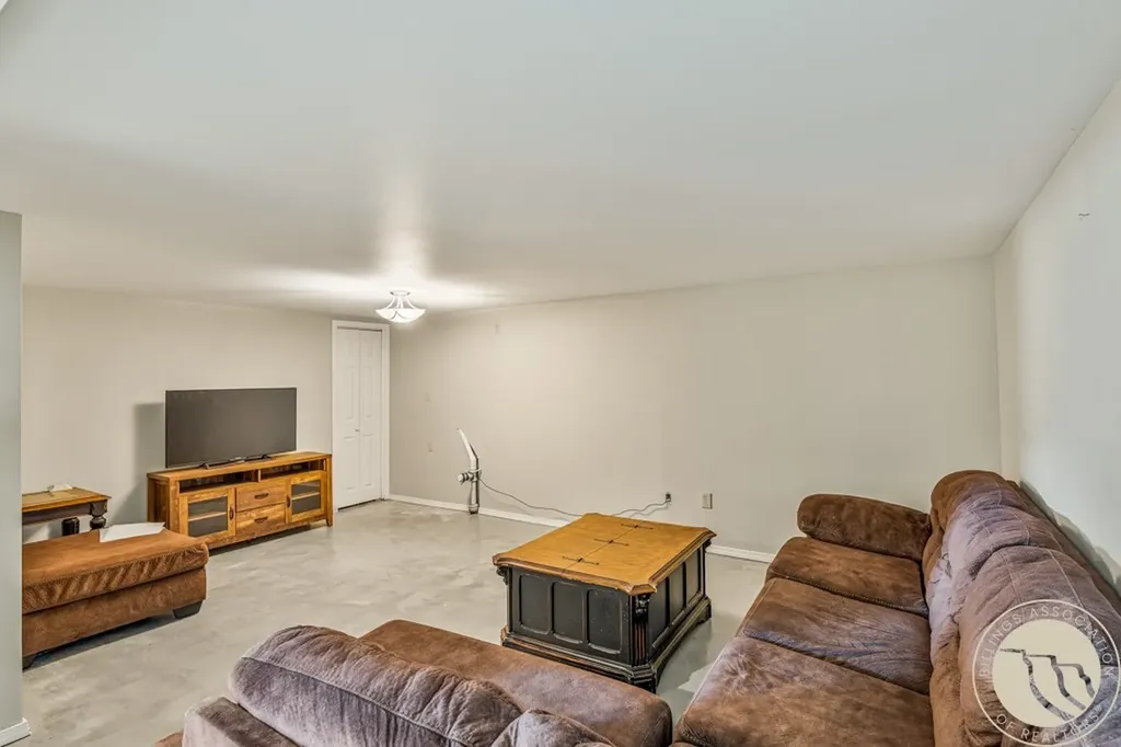 2429 Avenue B Billings MT 59102