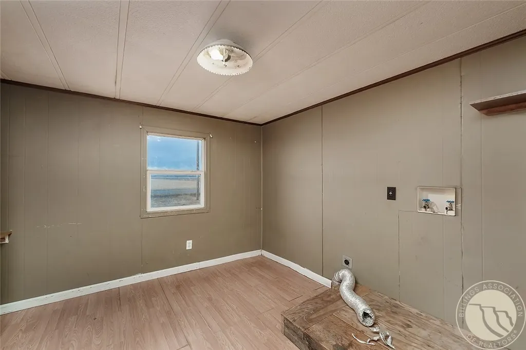2652 S 27th Road Ballantine MT 59006