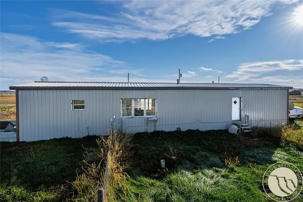 2652 S 27th Road Ballantine MT 59006