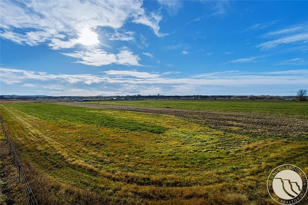2652 S 27th Road Ballantine MT 59006