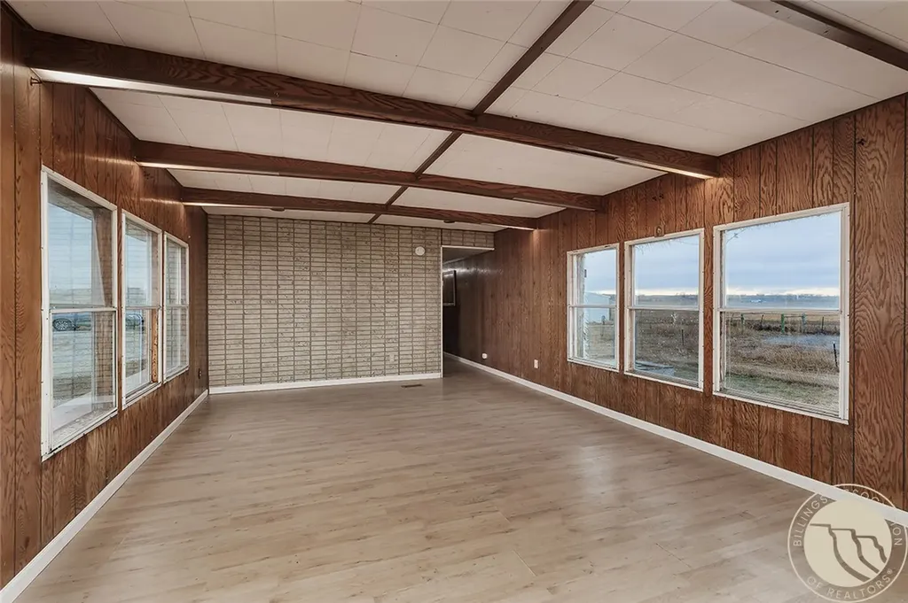 2652 S 27th Road Ballantine MT 59006
