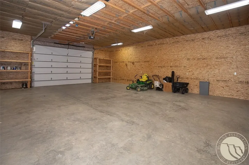 9 Bridle Trails Drive Joliet MT 59041