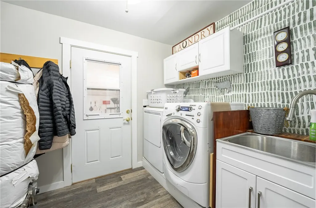 326 E 2nd Avenue N Columbus MT 59019