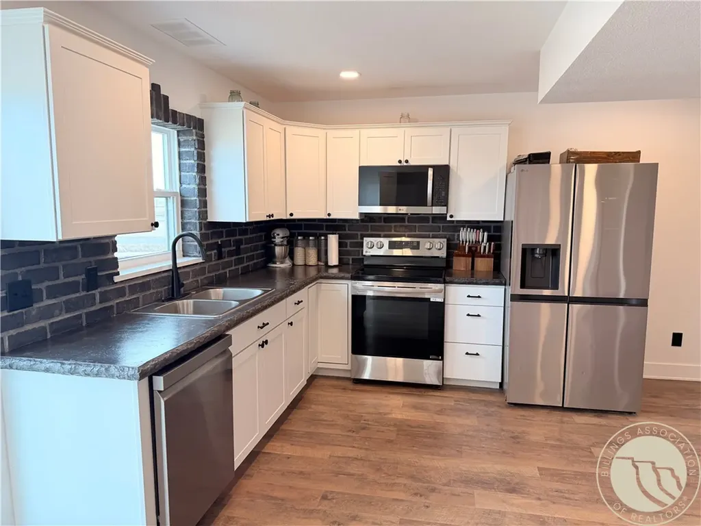 13787 Broadview East Road, Unit 1 Broadview MT 59015