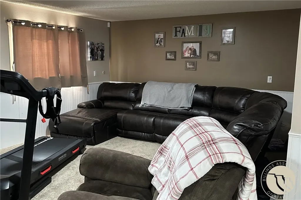 601 W Park Avenue Bridger MT 59014