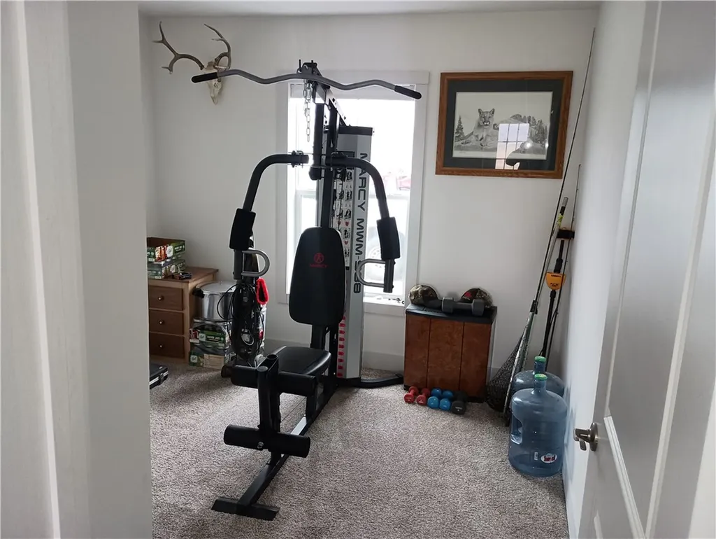 1387 Meeteetse Trail Belfry MT 59008