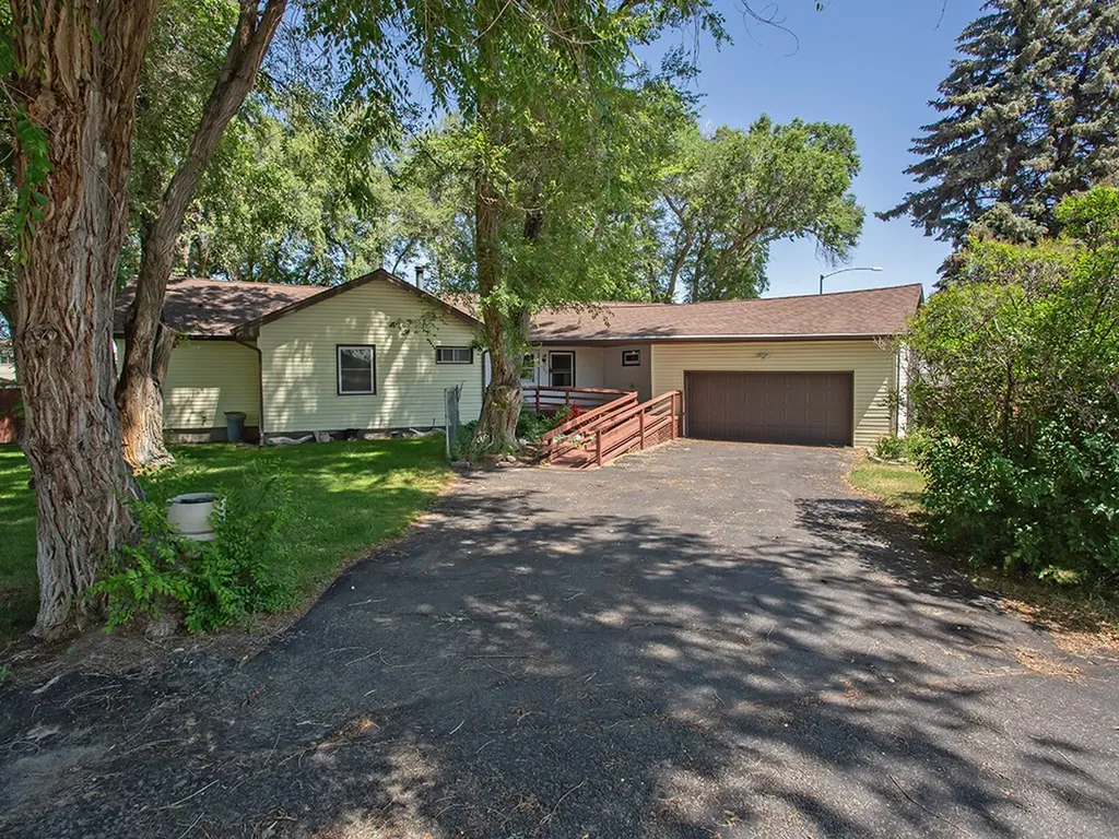 3203 Lynn Avenue Billings MT 59102