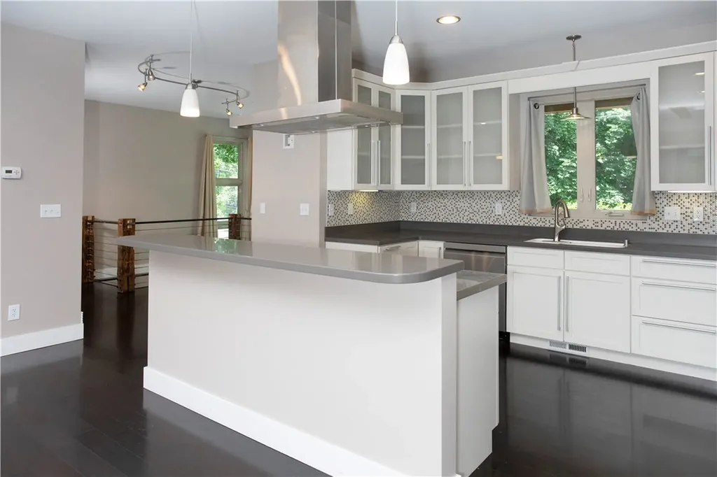 413 Rimrock Road Billings MT 59102