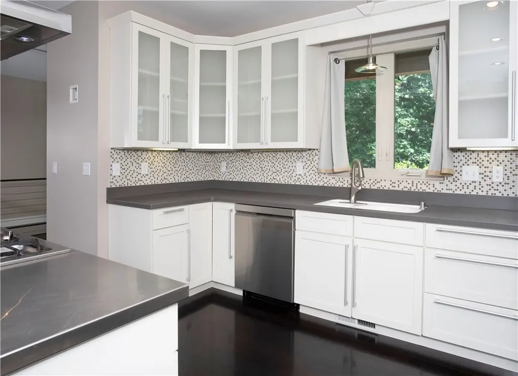 413 Rimrock Road Billings MT 59102