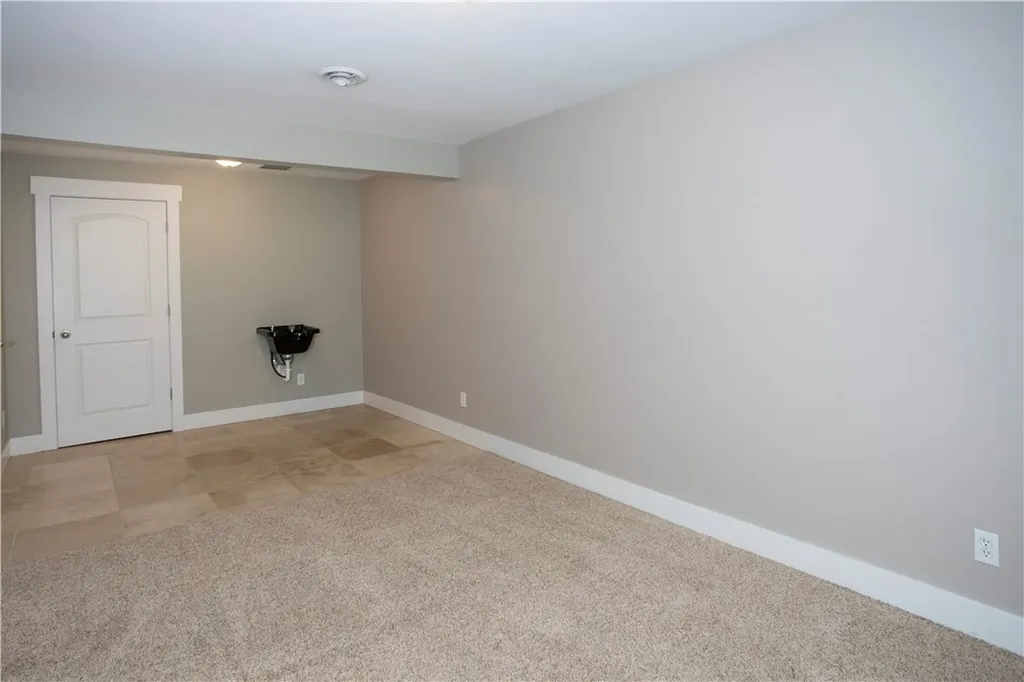 413 Rimrock Road Billings MT 59102