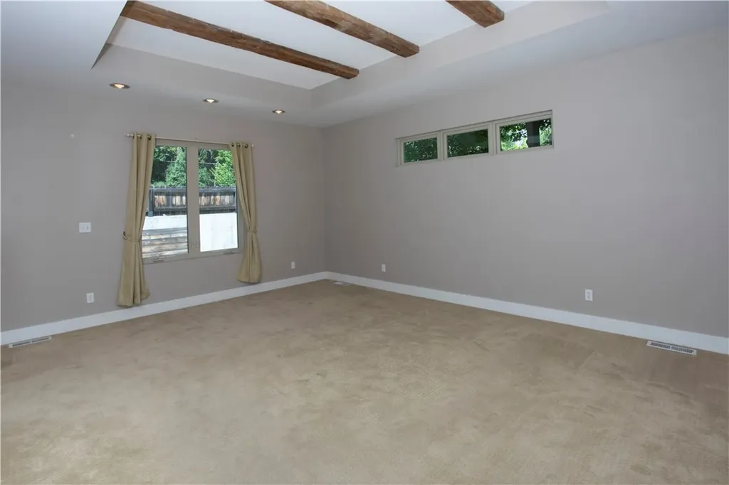 413 Rimrock Road Billings MT 59102
