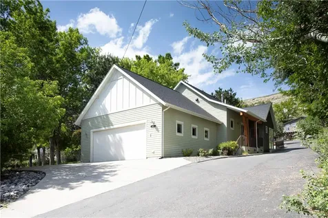 413 Rimrock Road Billings MT 59102