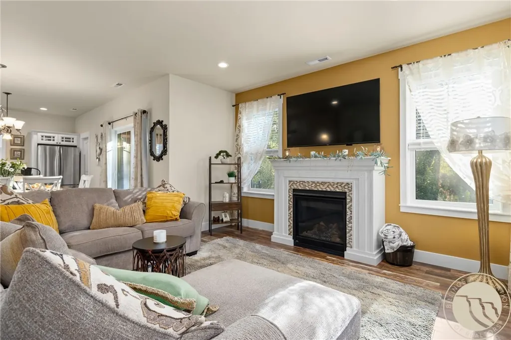 1868 Songbird Drive Billings MT 59101