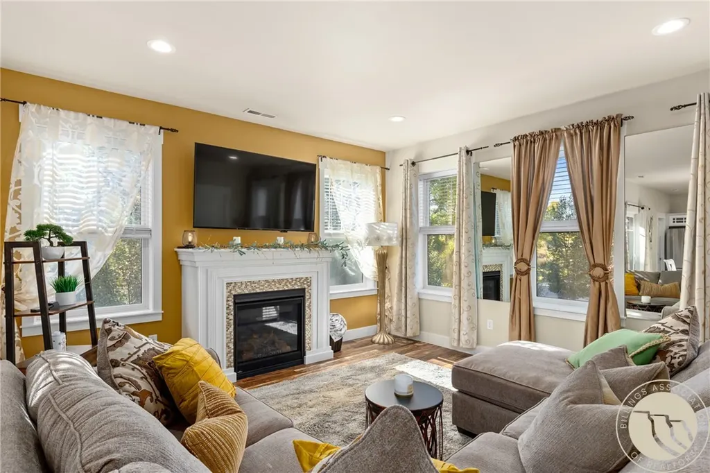 1868 Songbird Drive Billings MT 59101