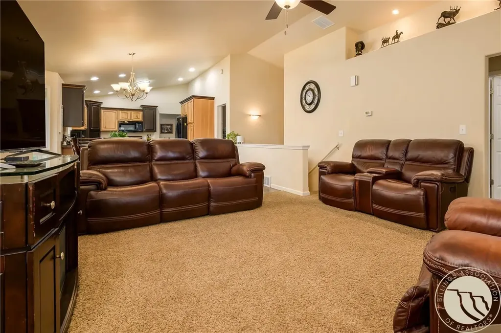 801 E 4th Street Laurel MT 59044
