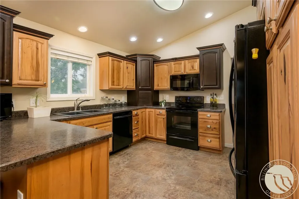 801 E 4th Street Laurel MT 59044