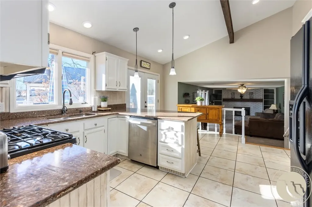 3246 Parkhill Drive Billings MT 59102