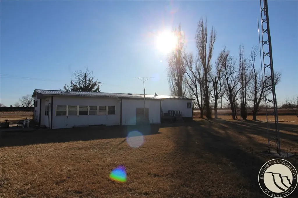 115 Highway 384 Hardin MT 59034