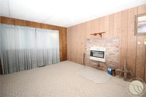 115 Highway 384 Hardin MT 59034