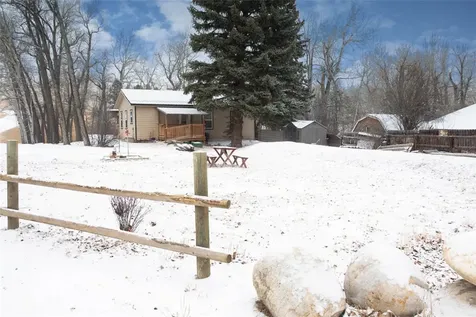 24 East Rosebud Roscoe MT 59071